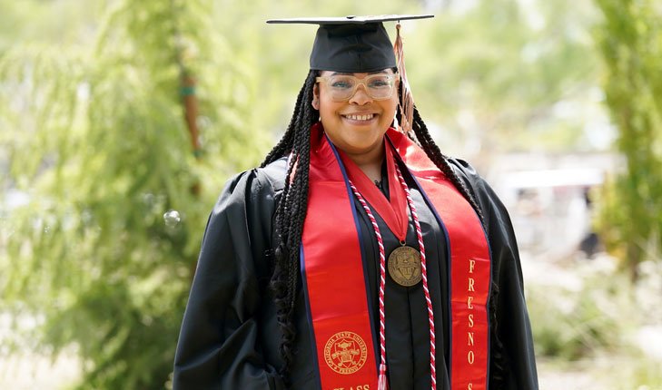 Defining Prose: Its Nature, Purpose, and Distinction from Poetry Unveiled